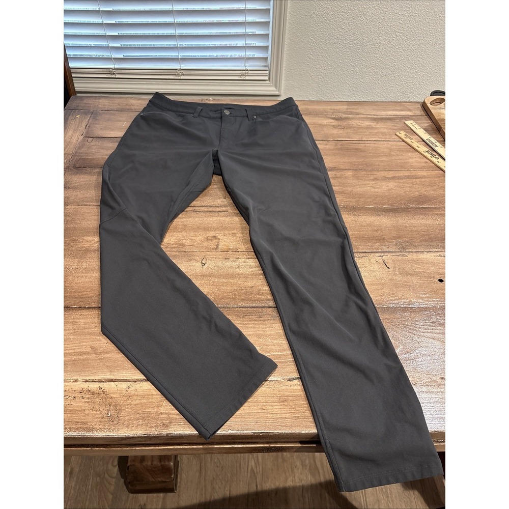 Lululemon‎ ABC  Slim Fit Warpstreme Mens Pants Size 34 Iron Blue